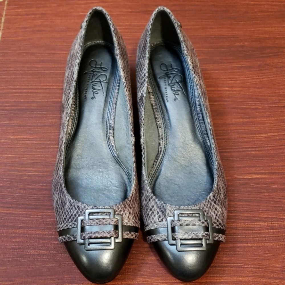 Faux Snake Skin Pumps sz 7.5M